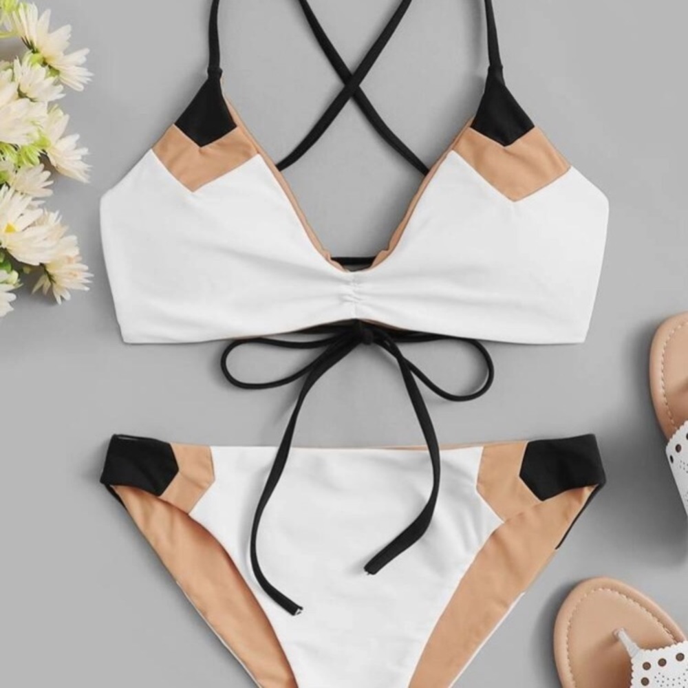 COLOR BLOCK BIKINI